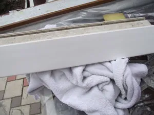 Як відмити монтажну піну, стерти маркер, сліди від скотчу, графіті (стерти маркер) Як відмити монтажну піну, стерти маркер, сліди від скотчу, графіті