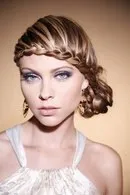 Як плести косу навиворіт покрокова схема і варіанти зачісок на основі вивернула коси (плетіння кіс французька коса відео) Як плести косу навиворіт покрокова схема і варіанти зачісок на основі вивернула коси