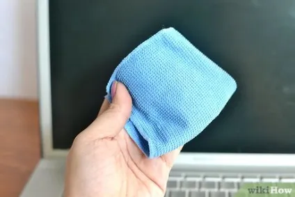 Як почистити екран macbook pro