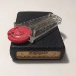 Як поміняти кремінь в запальничці zippo - інструкція на (кремінь) Як поміняти кремінь в запальничці zippo - інструкція на