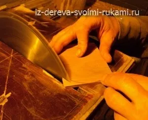 Як зробити дерев'яний гребінь для волосся своїми руками, з дерева своїми руками! Цікаві (дерев'яний) Як зробити дерев'яний гребінь для волосся своїми руками, з дерева своїми руками! цікаві