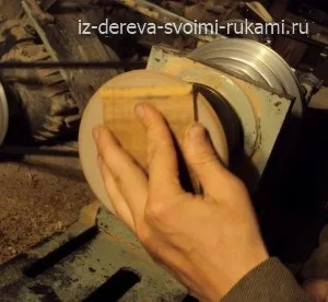 Як зробити дерев'яний гребінь для волосся своїми руками, з дерева своїми руками! Цікаві (руками) Як зробити дерев'яний гребінь для волосся своїми руками, з дерева своїми руками! цікаві