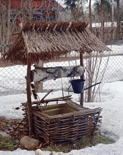 Як зробити декоративний колодязь на дачі своїми руками фото і відео (зробити) Як зробити декоративний колодязь на дачі своїми руками фото і відео