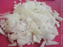 Смачний борщ з курячими фрикадельками. курячими