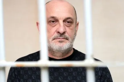 Як влаштований бізнес «пічугінскіх» (як влаштований бізнес «пічугінскіх». На чому заробляють «фінансисти» і «спортсмени» опс) Як влаштований бізнес «пічугінскіх»