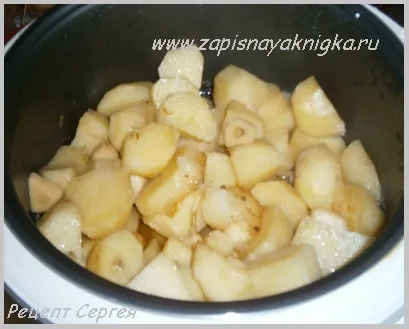 Картопля тушкована з куркою рецепт в мультиварці (рецепт) Картопля тушкована з куркою рецепт в мультиварці