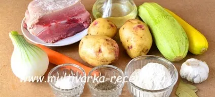 Картопля з кабачками в мультиварці