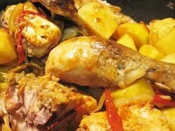 Картопля з куркою в мультиварці Редмонд (каша мультиварці Редмонд) Картопля з куркою в мультиварці Редмонд