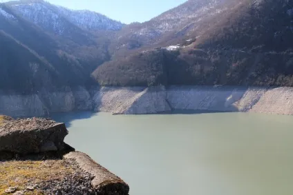 Краще один раз побачити, ніж сто разів почути (рівень води Джварском) Краще один раз побачити, ніж сто разів почути