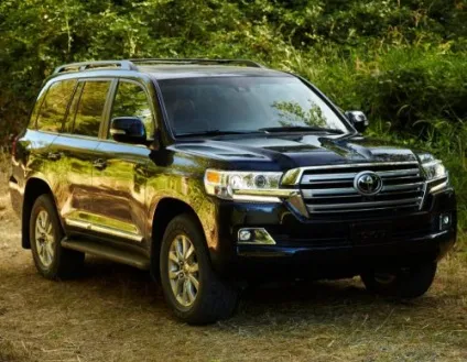 Кращі позашляховики світу на 2017 рік (Toyota Land Cruiser) Кращі позашляховики світу на 2017 рік