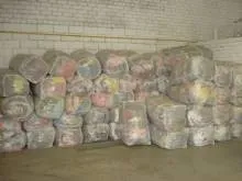 Що таке second hand і одяг stock