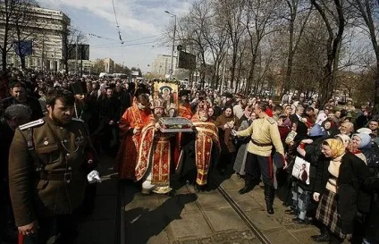 Чудеса святителя Спиридона Триміфунтського, сім'я і віра