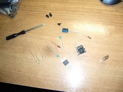 Робимо usb-розетку в авто своїми руками, вироби для авто (лінійний стабілізатор напруги) Робимо usb-розетку в авто своїми руками, вироби для авто