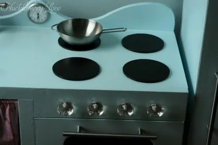 Дитяча кухня зі старих меблів своїми руками, ідеї для дитячої (руками) Дитяча кухня зі старих меблів своїми руками, ідеї для дитячої