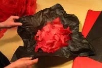 Маки з гофрованого паперу