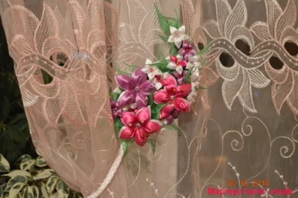 Магнітні підхоплення штор своїми руками, канзаші - майстри hand-made (підхоплення штор квіти) Магнітні підхоплення штор своїми руками, канзаші - майстри hand-made