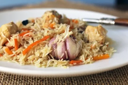 Домашній плов з курки, рецепт приготування (домашній) Домашній плов з курки, рецепт приготування