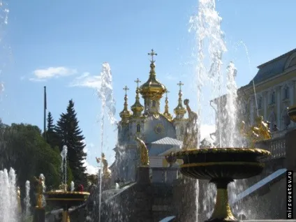 Екскурсія по Петергофу