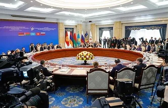 Екс-прем'єр Киргизії євразес зробить економіку республіки більш конкурентоспроможною - інтерв'ю тарс (республіки) Екс-прем'єр Киргизії євразес зробить економіку республіки більш конкурентоспроможною - інтерв'ю тарс