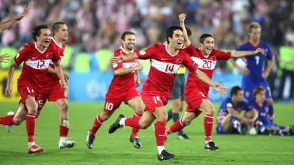Євро-2008 учасники, результати матчів, чемпіон (собі перше місце групі) Євро-2008 учасники, результати матчів, чемпіон