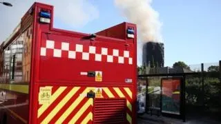 Фото страхітливий пожежа в лондоні - bbc російська служба (Правовласник ілюстрації Getty) Фото страхітливий пожежа в лондоні - bbc російська служба