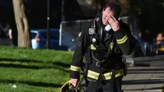 Фото страхітливий пожежа в лондоні - bbc російська служба (Правовласник ілюстрації Getty) Фото страхітливий пожежа в лондоні - bbc російська служба