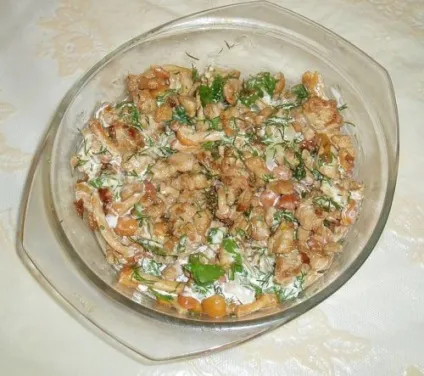 Фуршетний салат в сирній корзиночці - закуска, здатна дивувати (корзиночці) Фуршетний салат в сирній корзиночці - закуска, здатна дивувати