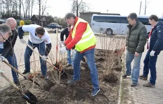 Генеральне прибирання як проходять суботники в москві (дороги) Генеральне прибирання як проходять суботники в москві