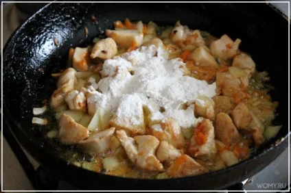 Гречана каша з підливою з курячого філе (курячого) Гречана каша з підливою з курячого філе