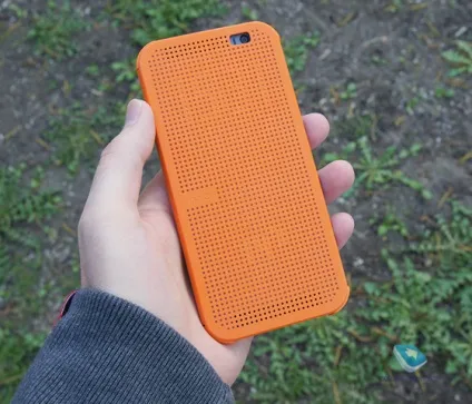 Htc dot view