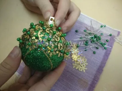 Іграшки з пінопластових кульок - онлайн курси (пінопластових) Іграшки з пінопластових кульок - онлайн курси