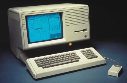 Історія бренду apple