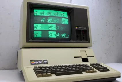 Історія бренду apple