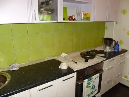 Історія ремонту своїми руками в квартирі частина 1 - кухня (заміна склопакетів у вікнах, укладання (заміна вікон на пластикові) Історія ремонту своїми руками в квартирі частина 1 - кухня (заміна склопакетів у вікнах, укладання