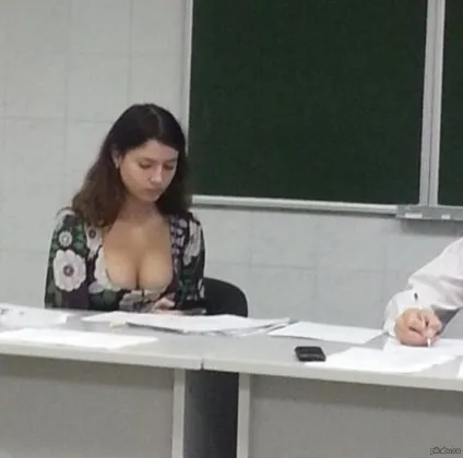 Історія про те, як бідолаха-студентка накреслювальну геометрію здавала - це життя (починається побудова площини) Історія про те, як бідолаха-студентка накреслювальну геометрію здавала - це життя