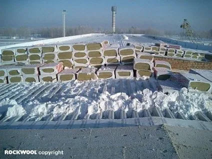 Ізоляція від холоду утеплюємо квартиру в панельному будинку - утеплення вікон, дверей, підлоги, теплоізоляція (утеплюємо) Ізоляція від холоду утеплюємо квартиру в панельному будинку - утеплення вікон, дверей, підлоги, теплоізоляція