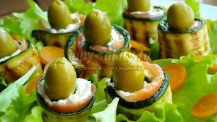 кабачкові рулетики