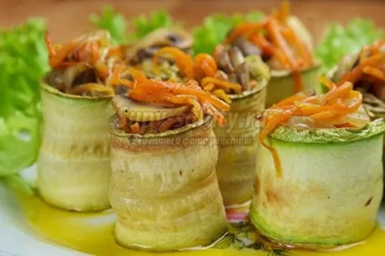 кабачкові рулетики