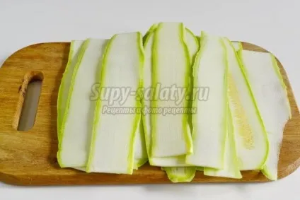 кабачкові рулетики