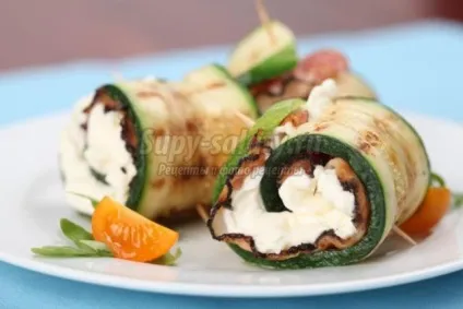 кабачкові рулетики