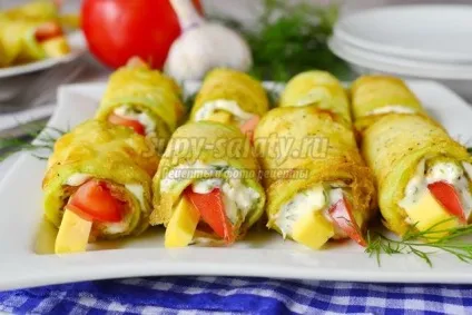 кабачкові рулетики