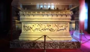 Як фальсифікували історію