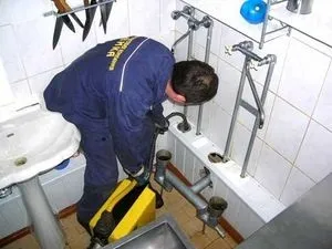 Як позбутися від запаху з труб на кухні та у ванній (запах труб) Як позбутися від запаху з труб на кухні та у ванній