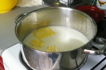 Як спекти м'які пиріжки в духовці
