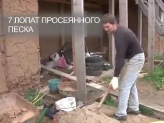 Як мазати стіни глиною