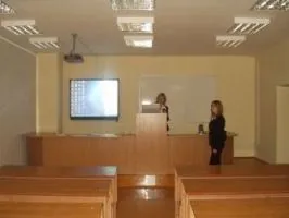 Меблі для лабораторій і кабінетів (кабінетної шкільної аудиторного) Меблі для лабораторій і кабінетів