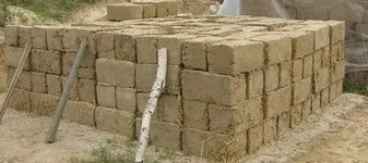 Мазанка каркаска житло для відлюдника (мазанка) Мазанка каркаска житло для відлюдника