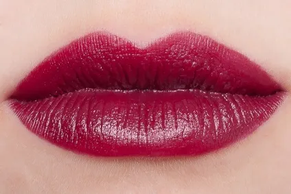 Матова помада guerlain rouge l`extrait огляд і Свотч, beauty insider (матова помада) Матова помада guerlain rouge l`extrait огляд і Свотч, beauty insider