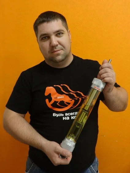 Міняти стійки або ремонтувати ти (ремонтувати) Міняти стійки або ремонтувати ти