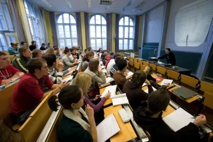Як не затупити в приймальні комісії ВНЗ (ВНЗ) Як не затупити в приймальні комісії ВНЗ